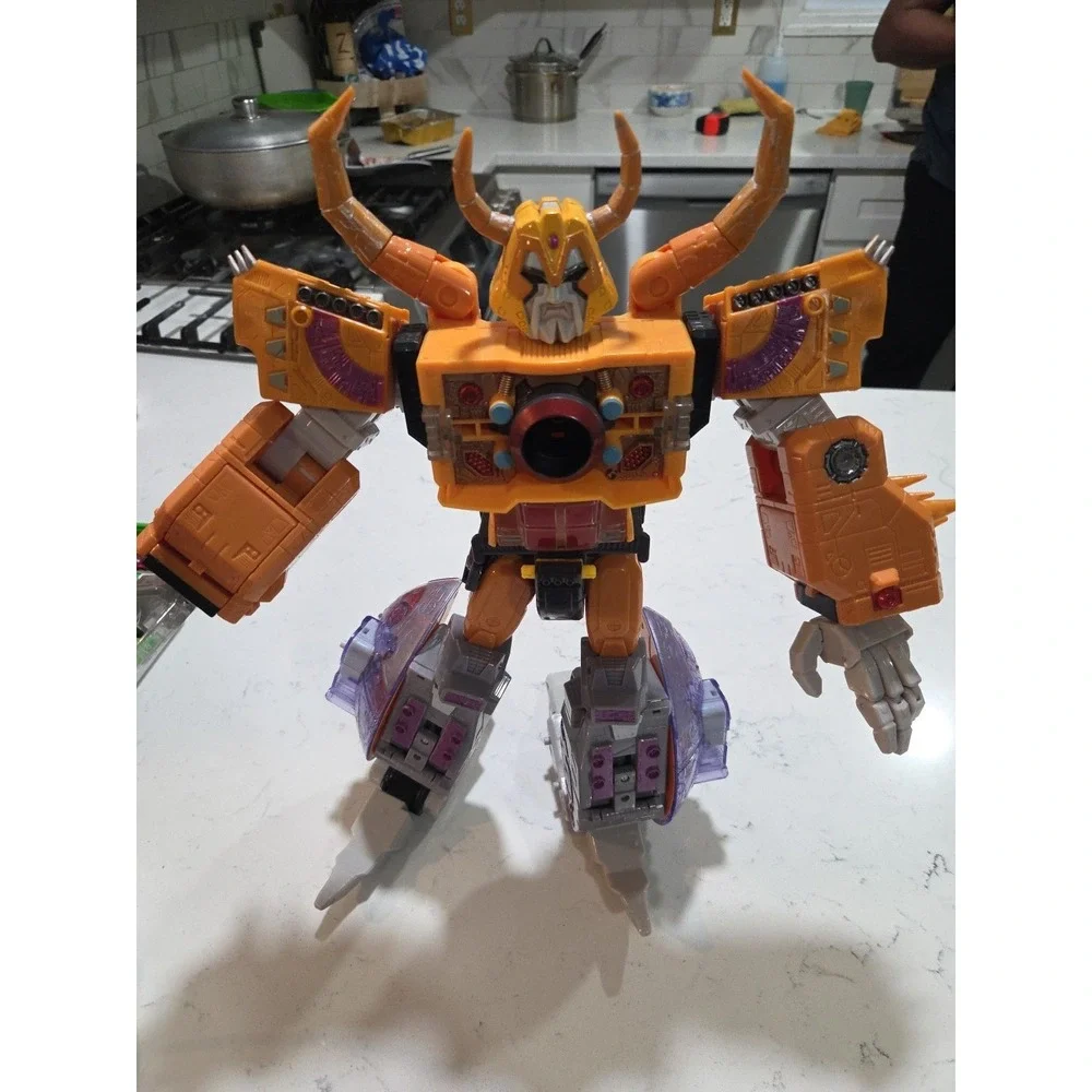 2003 Hasbro Transformers Armada Unicron Planet Large Figure